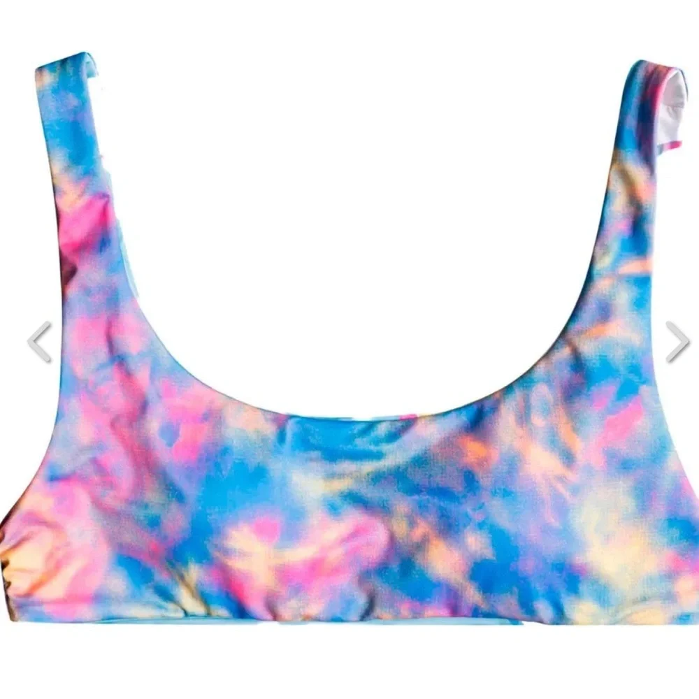 NWT Roxy Pop Surf Bralette Sporty- Reversible Bikini Top Tie Dye and Blue - Picture 4 of 10